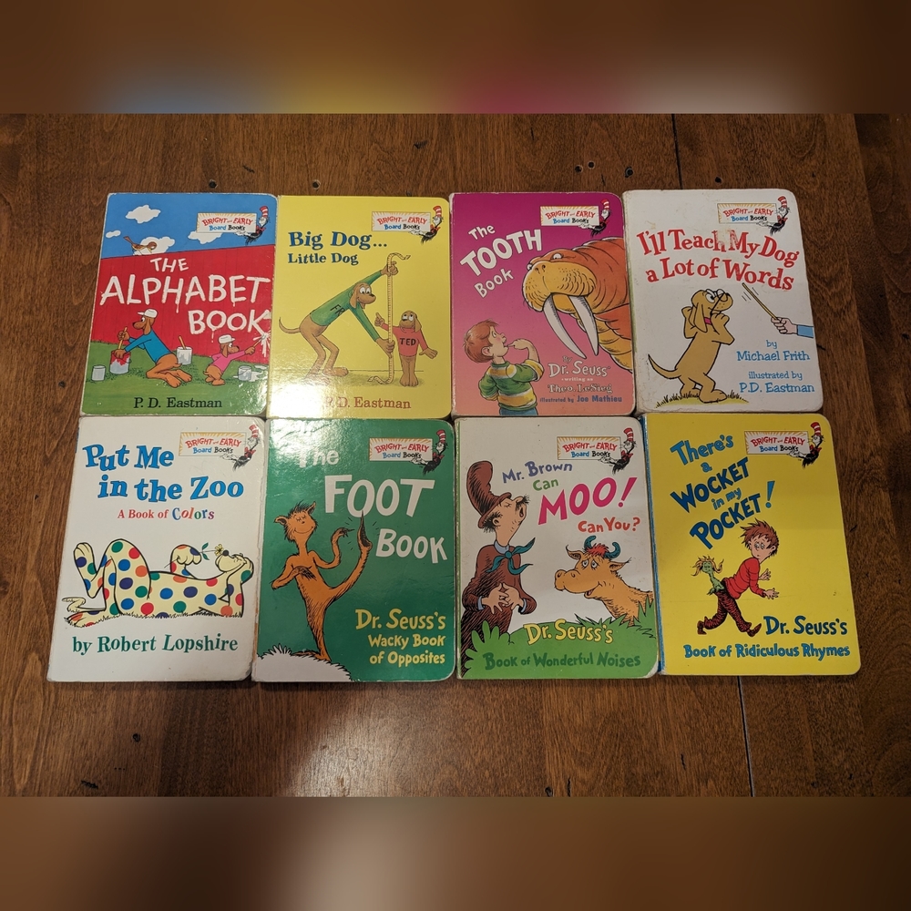 Large lot of 8 Dr. Seuss Board Books
